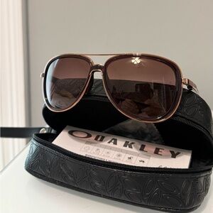 Oakley Women’s Split Time Sunglasses NWT